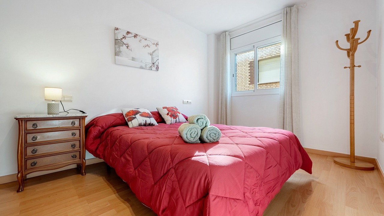 Photo of Bedroom in Flix