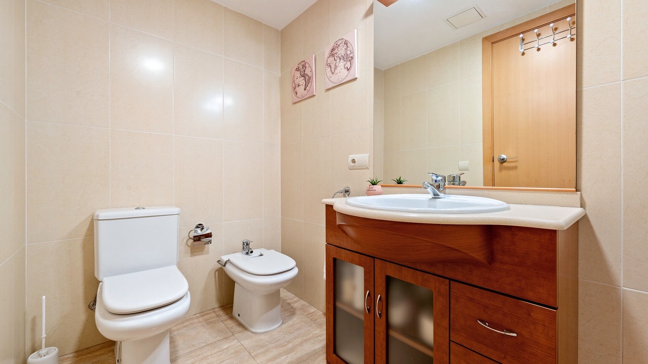 Photo of Bathroom in Flix