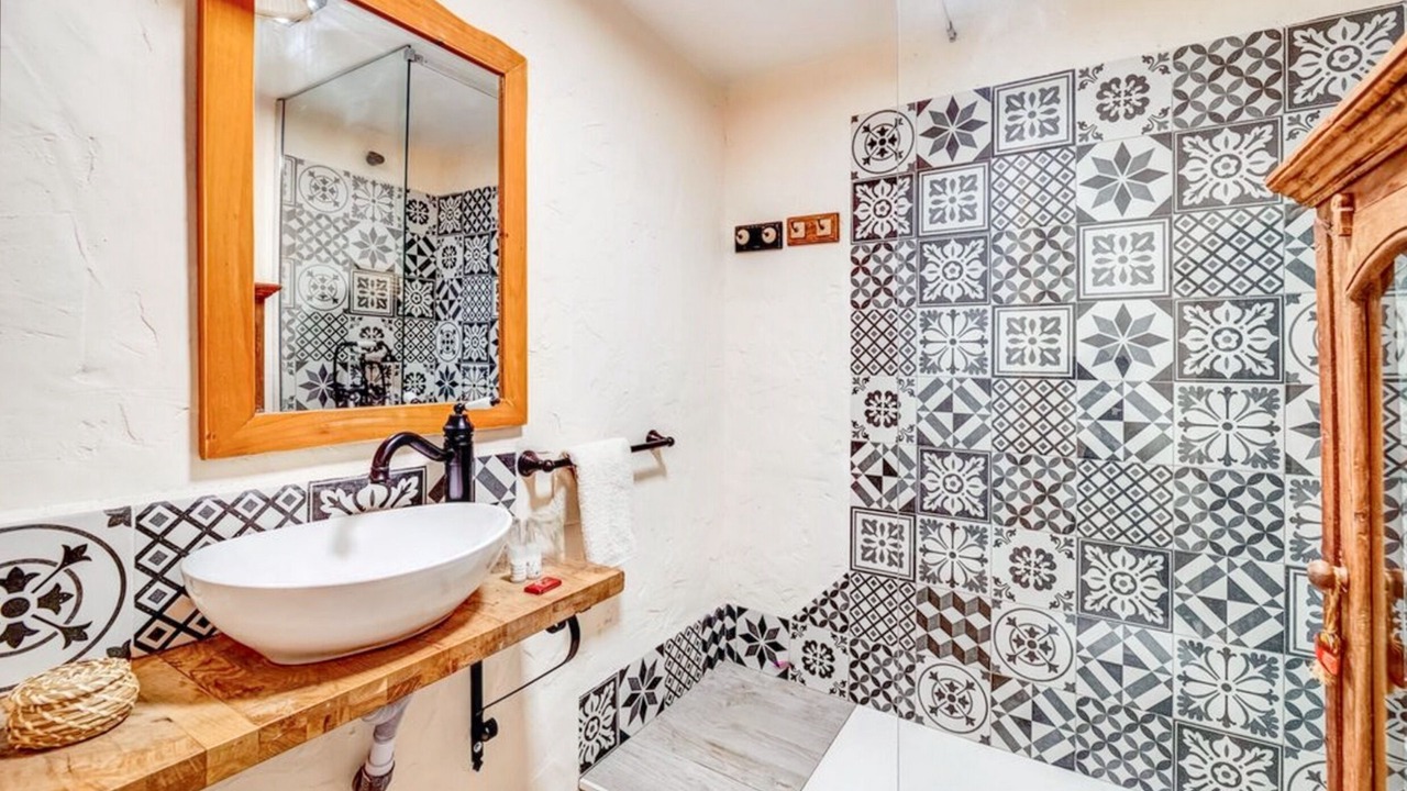 Photo of Bathroom in Ardanue