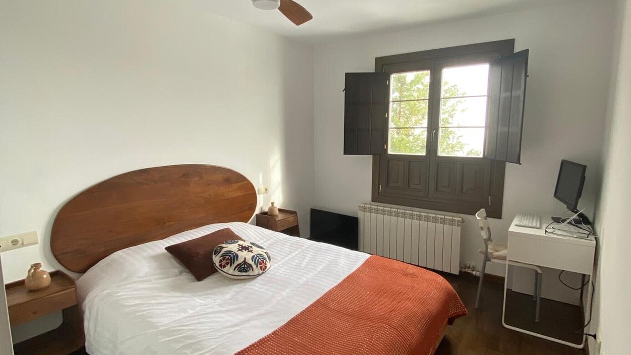 Photo of Bedroom in Badaguas