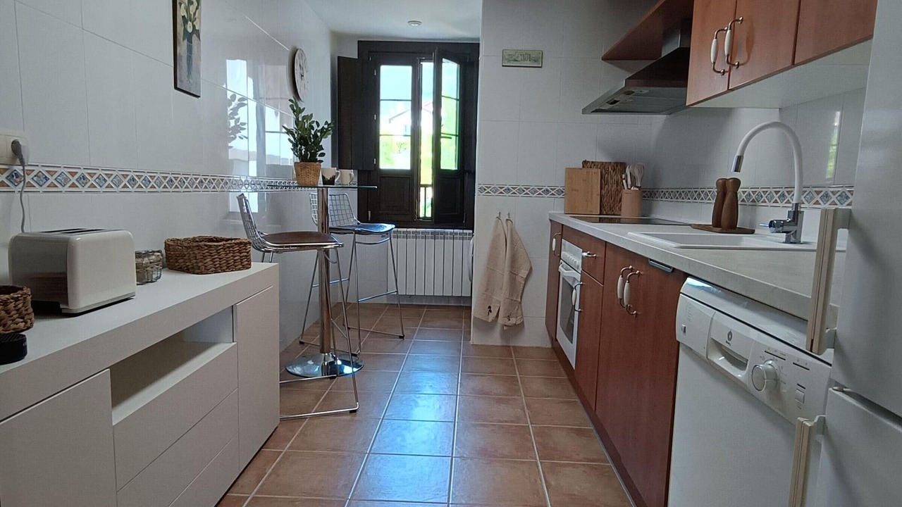 Photo of Kitchen in Badaguas