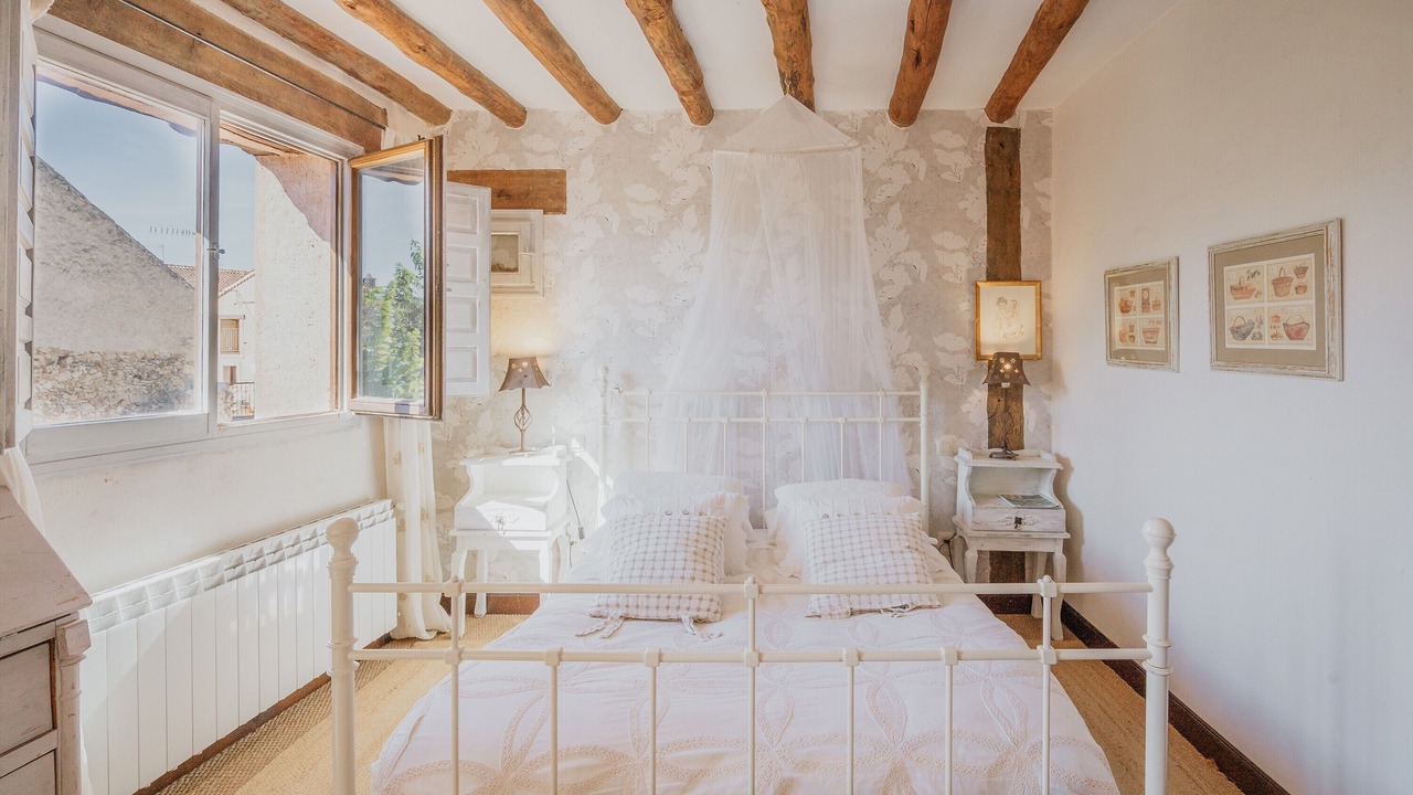 Photo of Bedroom in Requijada