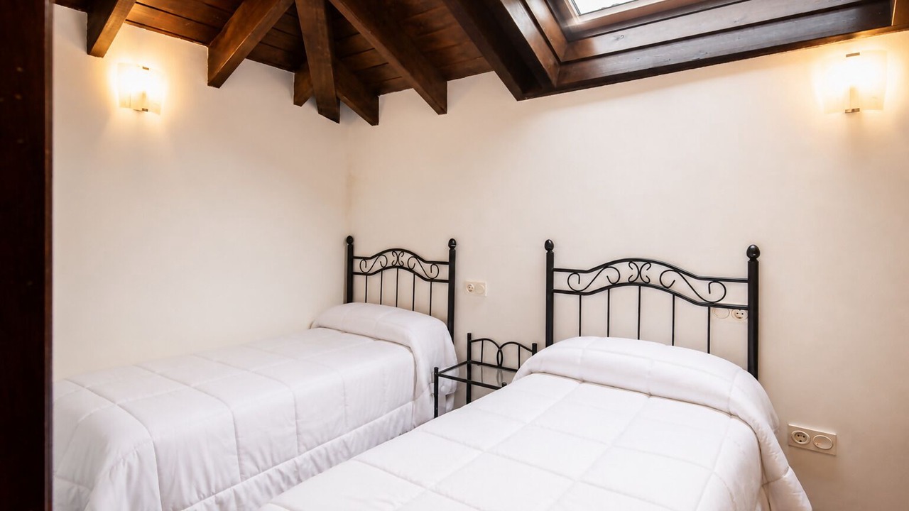 Photo of Bedroom in Noriega