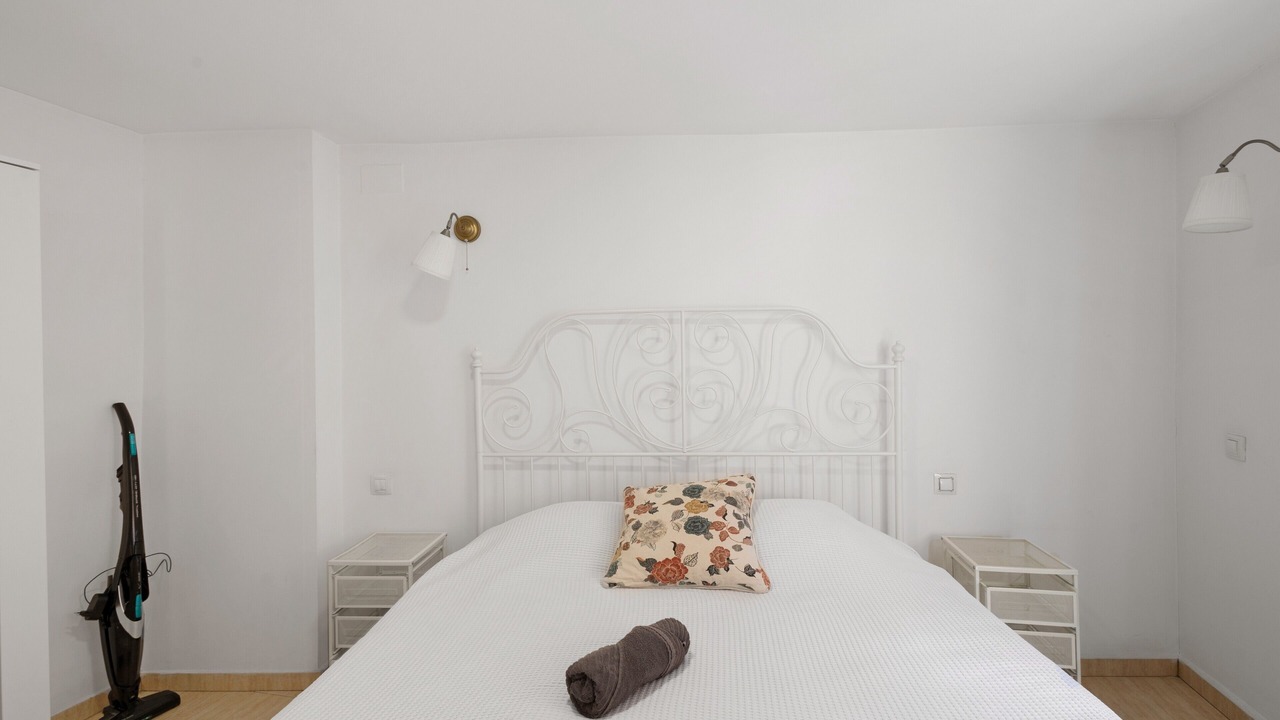 Photo of Bedroom in Vic - Remei