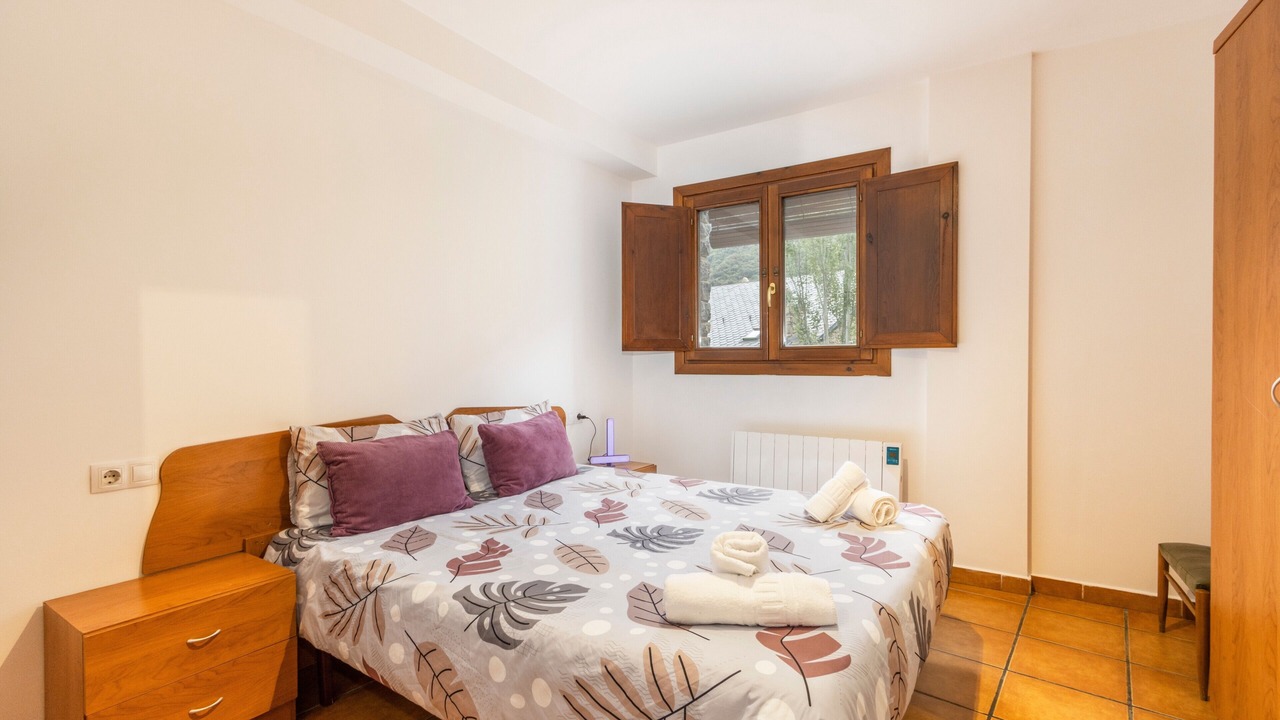Photo of Bedroom in Sort