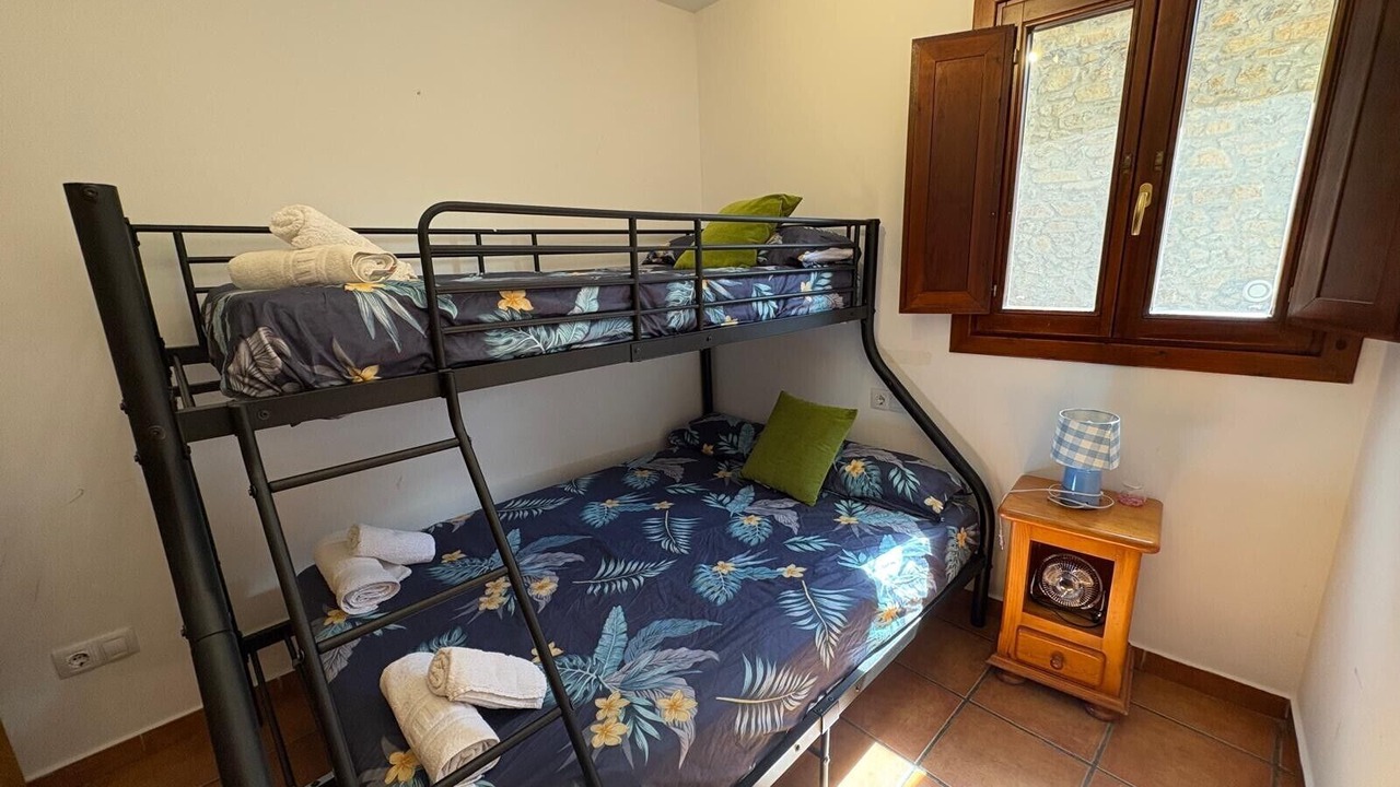 Photo of Bedroom in Sort