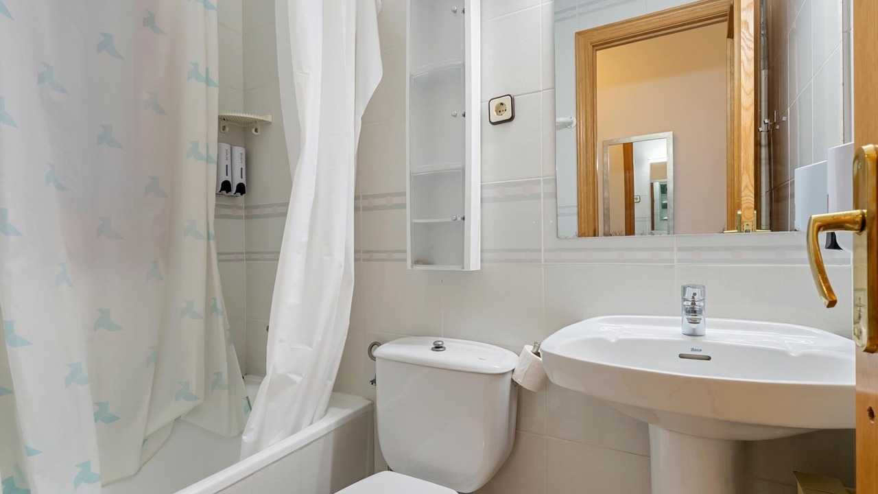 Photo of Bathroom in Calafell
