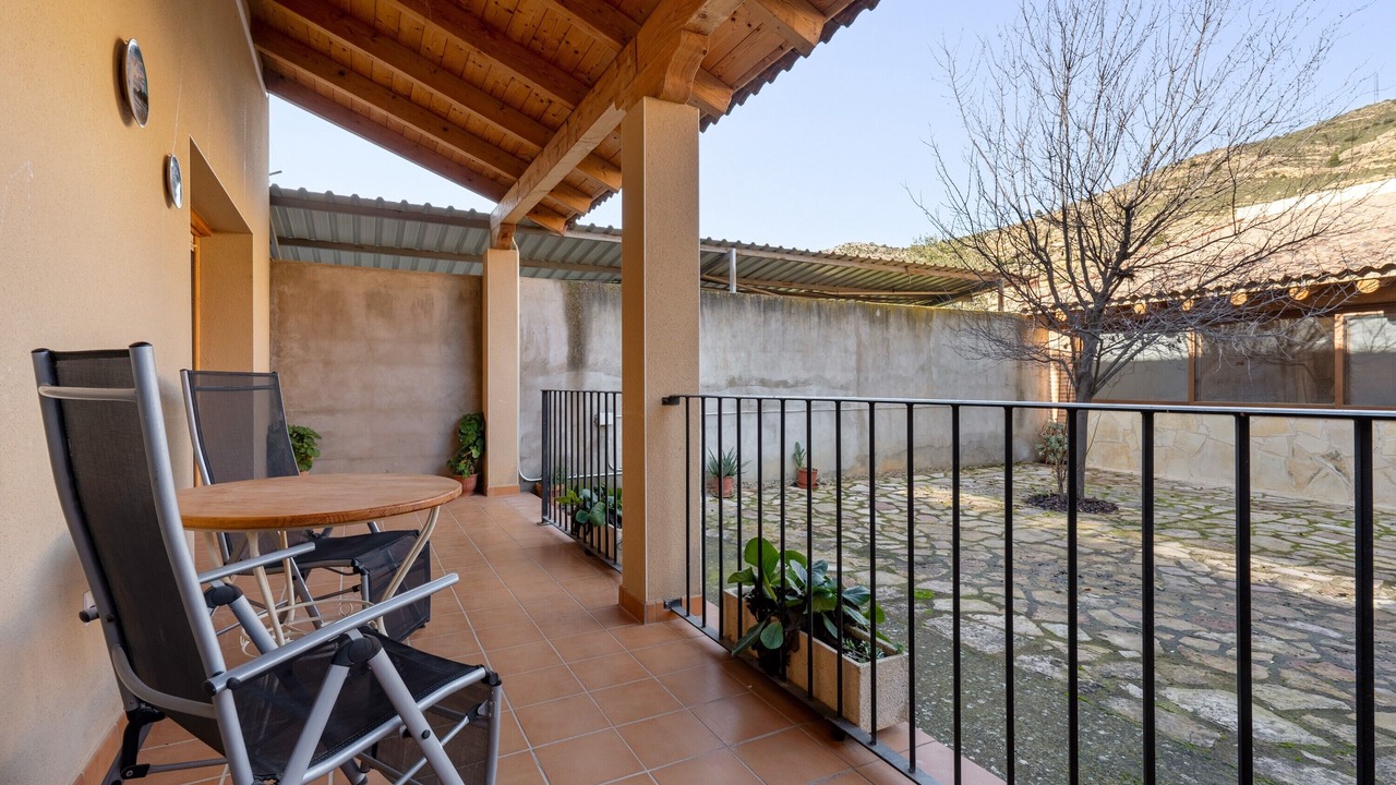 Photo of Patio Balcony in Berge