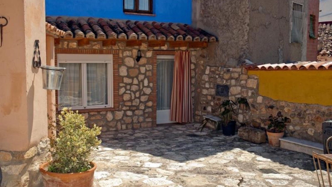 Photo of Patio Balcony in Azuara