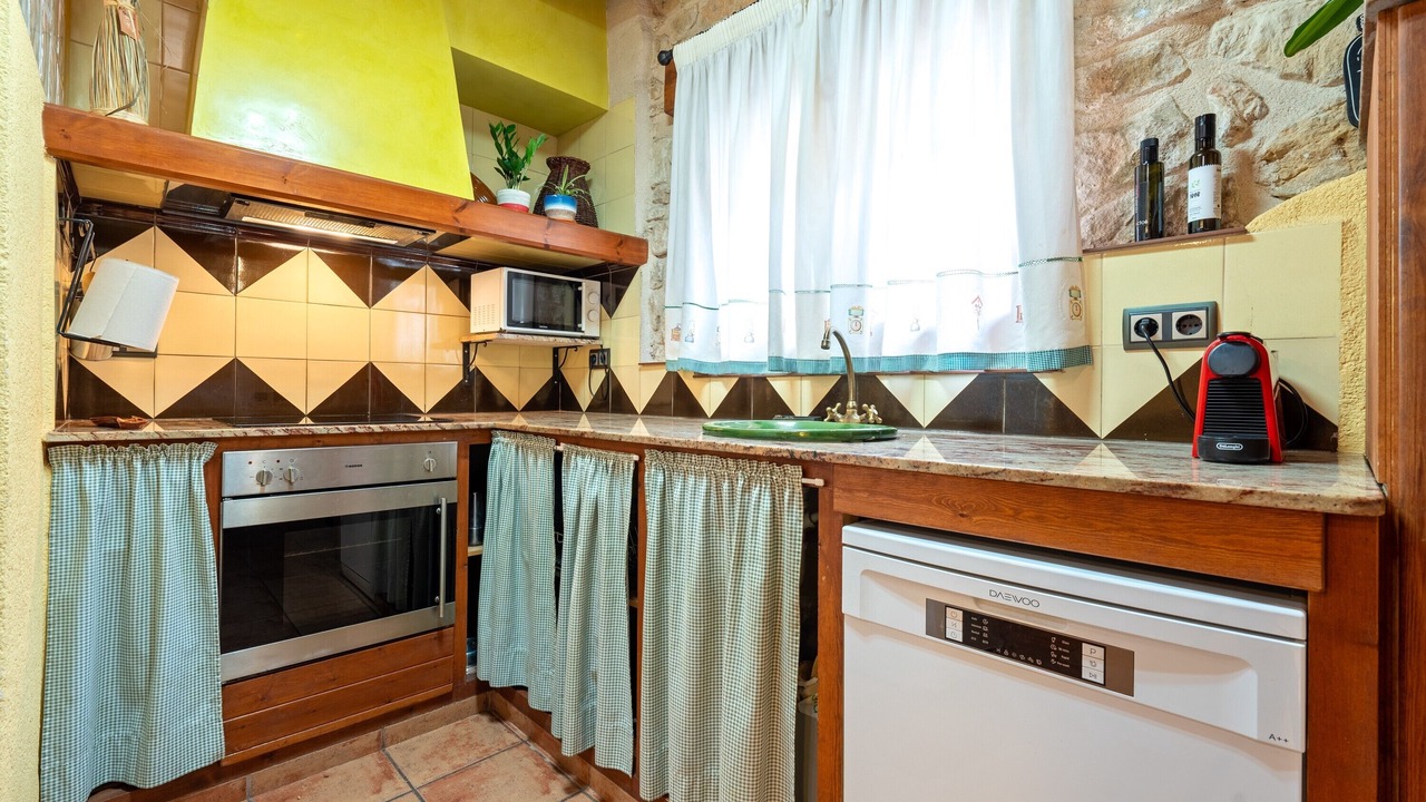 Photo of Kitchen in Bot