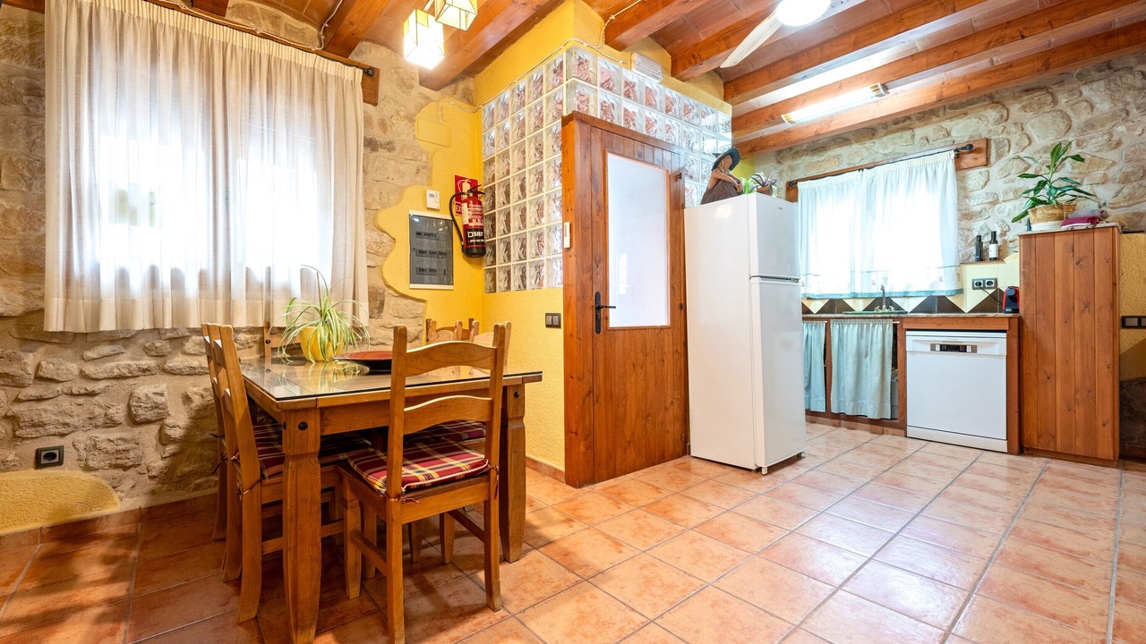 Photo of Kitchen in Bot