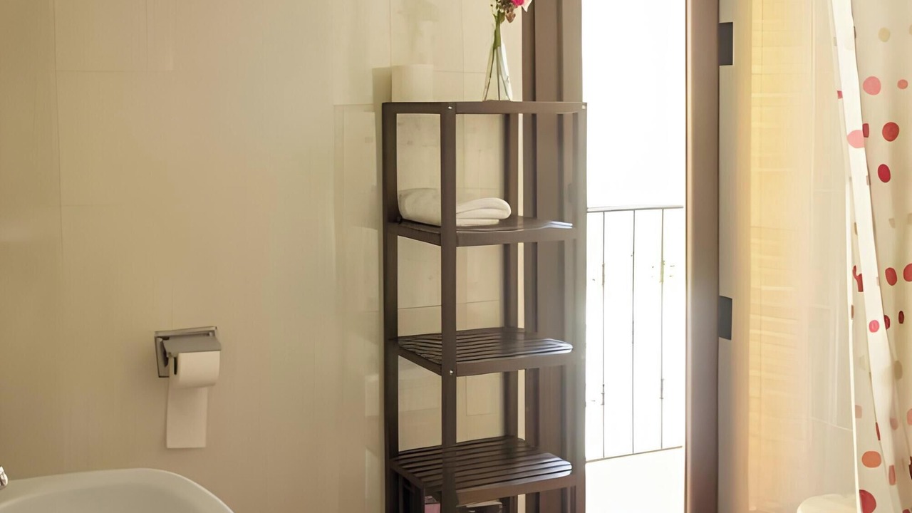 Photo of Bathroom in Salinas