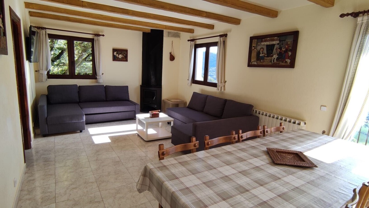 Photo of Livingroom in Elbete