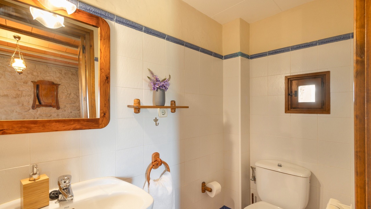 Photo of Bathroom in Casserres