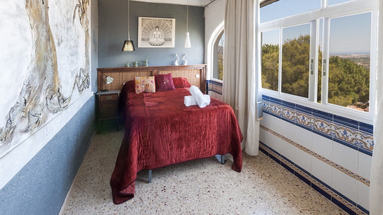 Photo of Bedroom in Ador