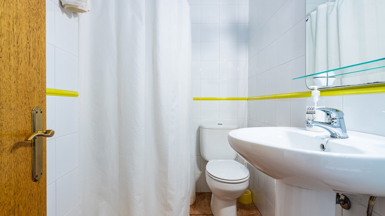 Photo of Bathroom in La Pobla de Benifassa