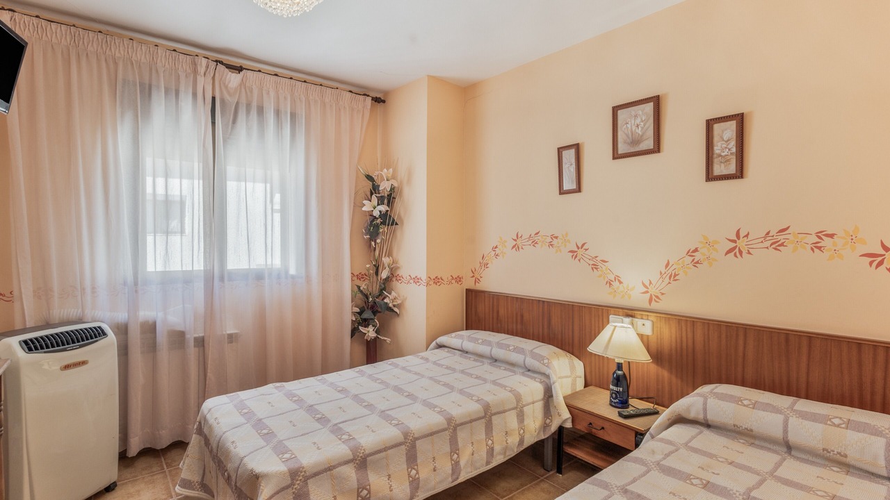 Photo of Bedroom in Maluenda