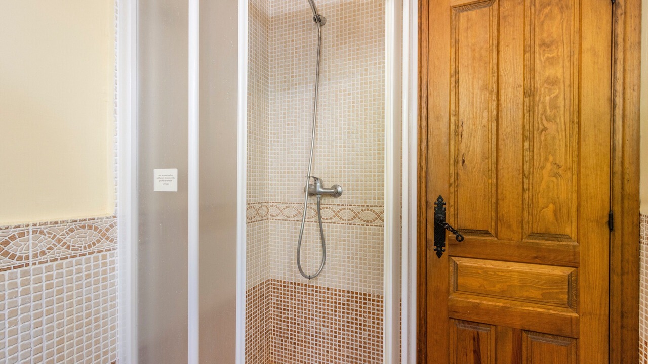 Photo of Bathroom in Puertolas