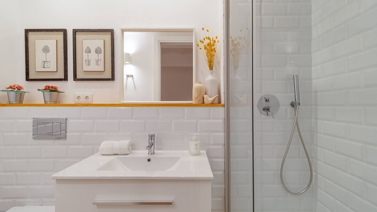 Photo of Bathroom in El Parc i la Llacuna del Poblenou