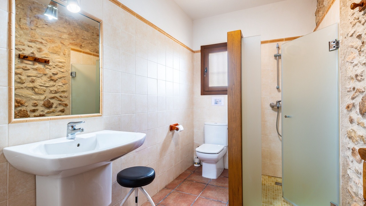 Photo of Bathroom in Vall d'Alba