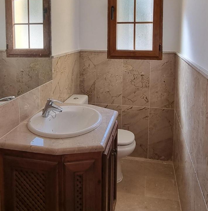 Photo of Bathroom in El Beal