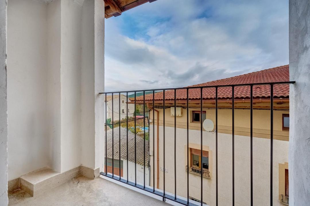 Photo of Patio Balcony in Ancin