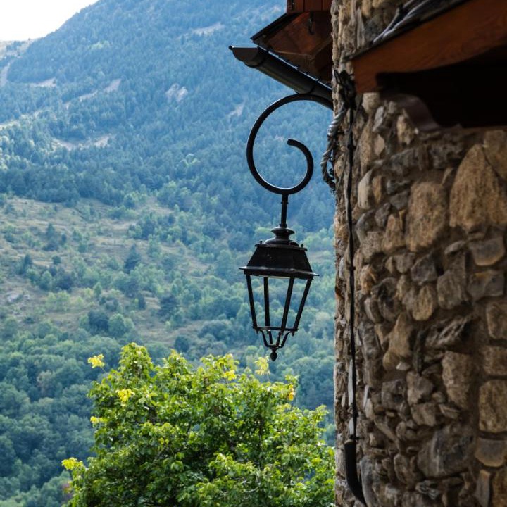 Photo of Others in Taull
