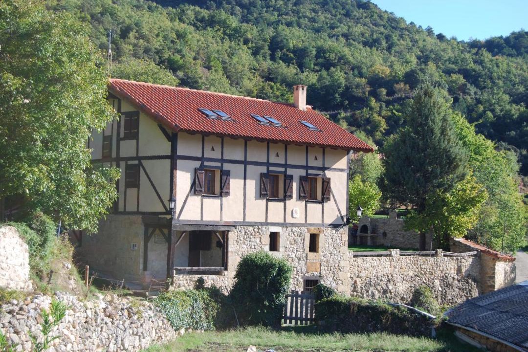 Photo of Others in Sobron