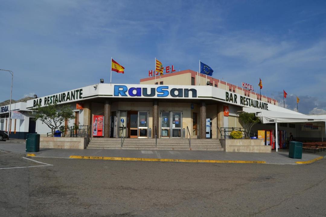 Photo of Others in Alfajarin