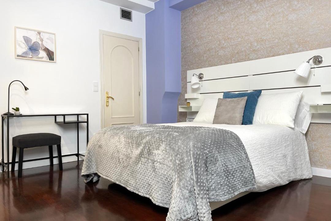 Photo of Bedroom in Zaragoza Old Town