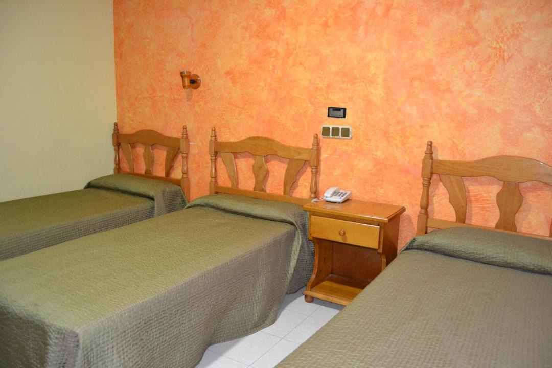 Photo of Bedroom in Alujan