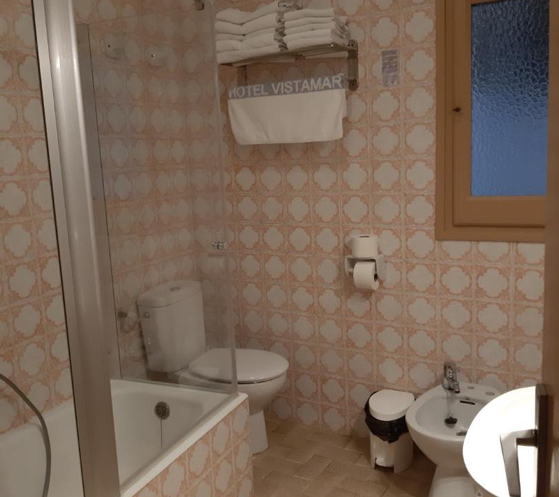 Photo of Bathroom in L'Hospitalet de l'Infant