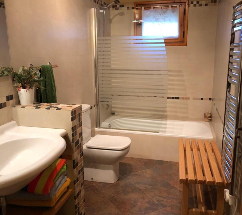 Photo of Bathroom in Olvan
