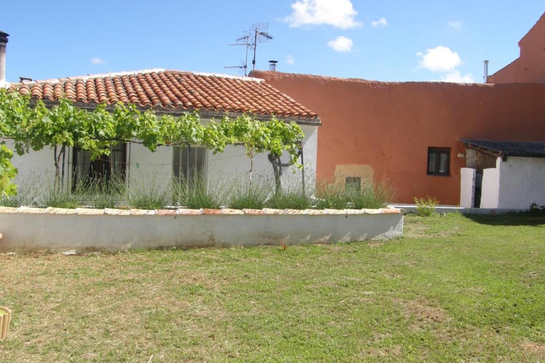 Photo of Others in Armananzas