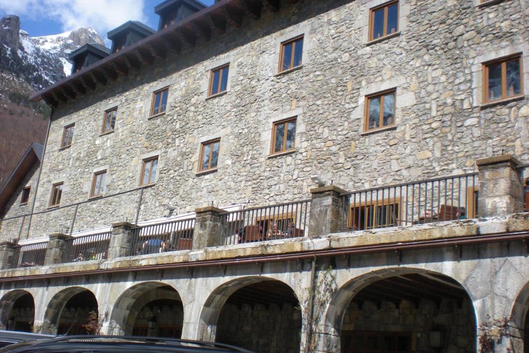 Photo of Buildings in Bielsa