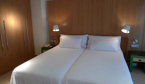 Premium Double Room (with living room)