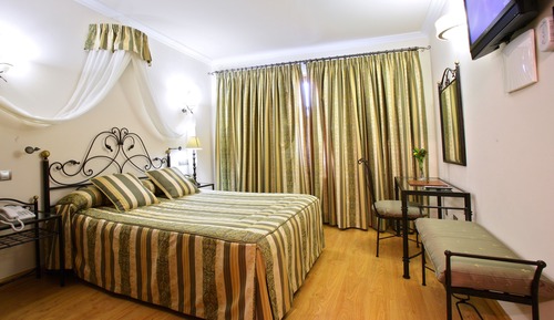 Double Room Single Use