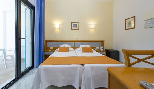 Basic Double or Twin Room, Balcony, Ground Floor