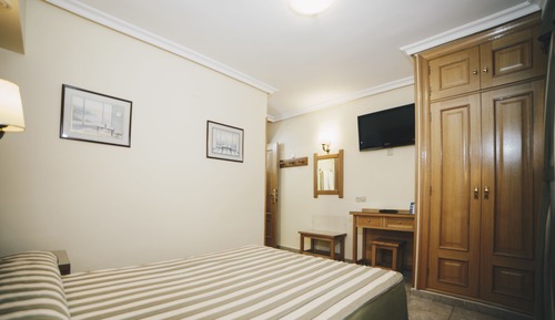 Double Room, 1 Double Bed