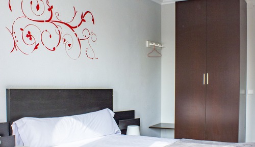 Single Room, Partial Ocean View