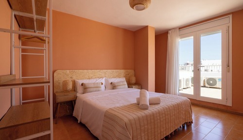 Superior Apartment, 2 Bedrooms, Sea View, Tower