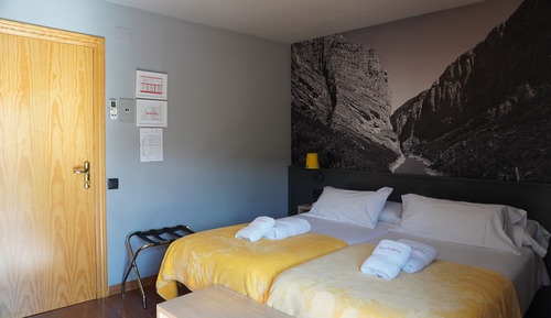 Comfort Double or Twin Room, Balcony, City View