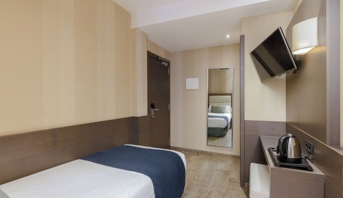 Single Room