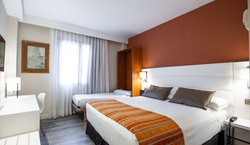 Triple Room (3 adults)