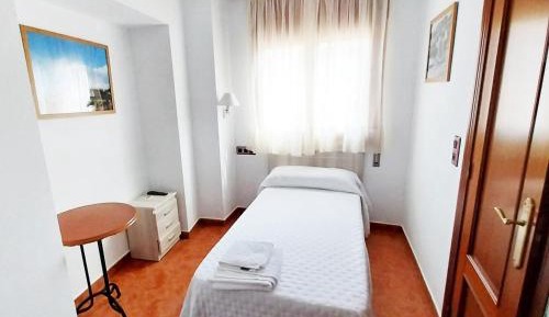 Large Single Room