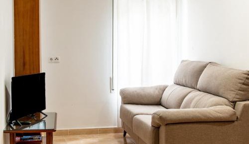 Three-Bedroom Premium Apartment with Balcony