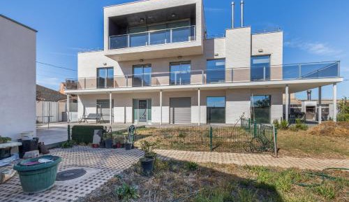 Superior Apartment with Balcony
