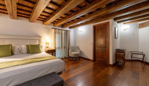 Double Room with Bath
