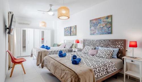 Deluxe Family Room