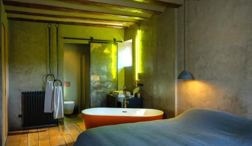 Deluxe Double Room - Main Building